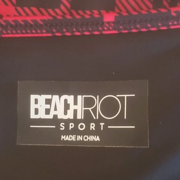 NEW BEACHRIOT LIBBY PLAID PRINT SPORTS BRA IN MERRY PLAID - Picture 7 of 9